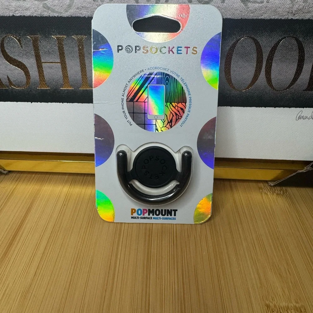 PopSocket PopMount in Black and Silver